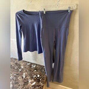 ALO Yoga Purple Leggings and Top Set